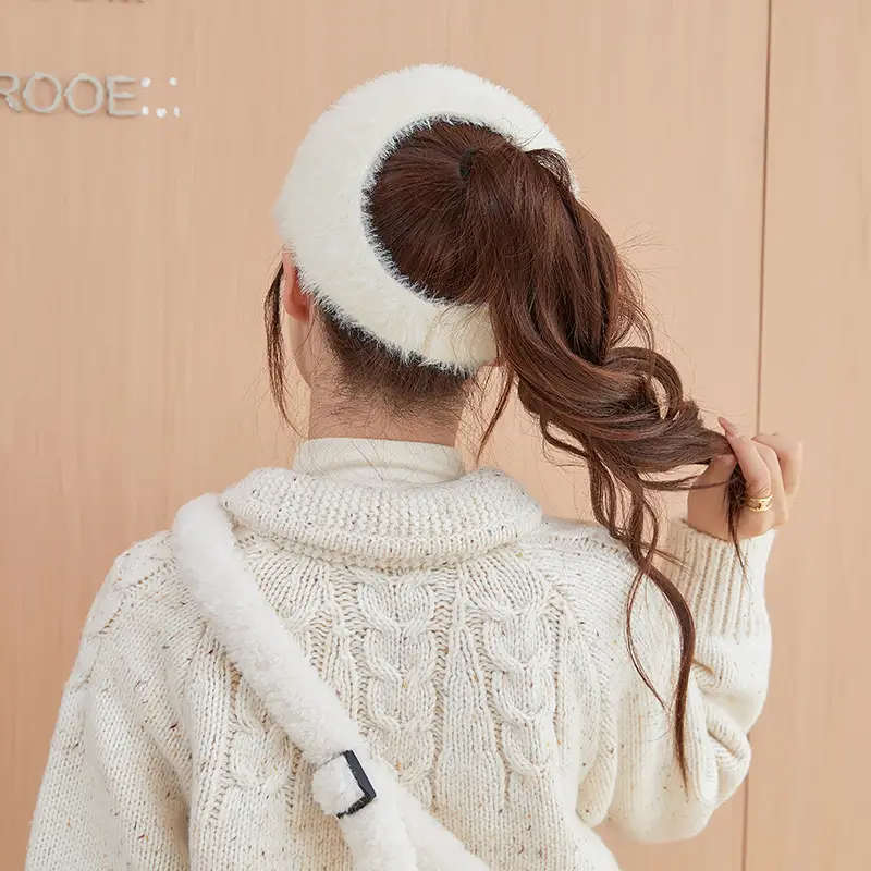 Women Wool Knitted Baseball Cap with Ponytail Winter Warm — feature 5