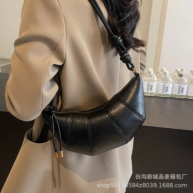 Brown Leather Niche Shoulder Messenger Bag