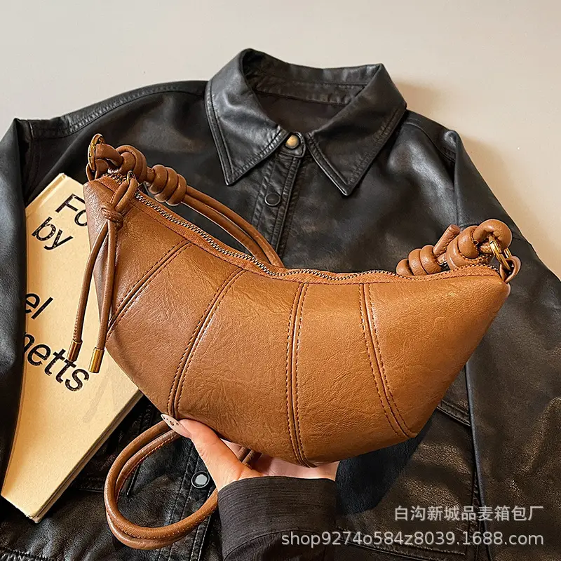 Brown Leather Niche Shoulder Messenger Bag