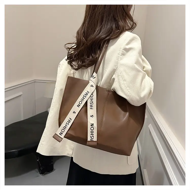 Vintage Brown Tote Bag Large Capacity 2024 — feature 19