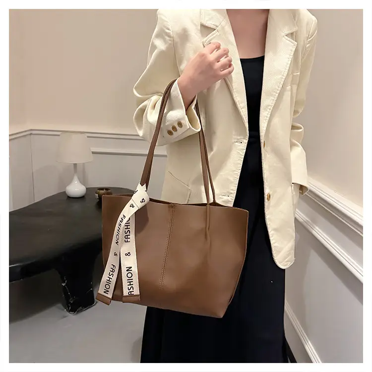 Vintage Brown Tote Bag Large Capacity 2024 — feature 20