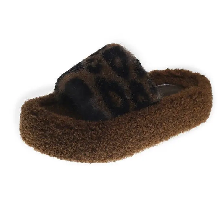 Thick-soles Mao Mao slippers women's outer wear 2024 autumn and winter new lamb fluffy online popular household cotton slippers