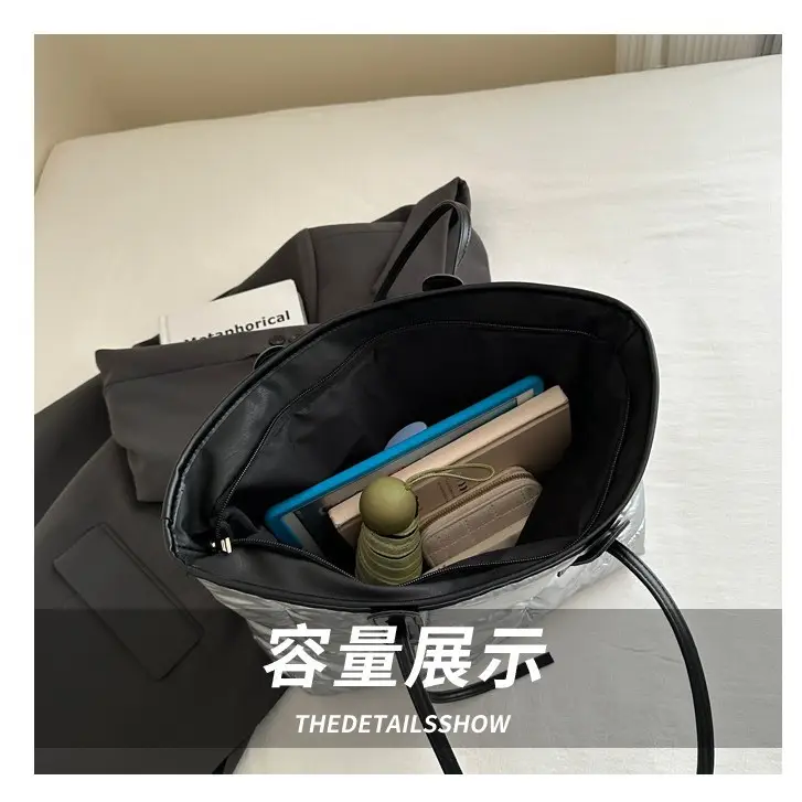 Women's White Puffer Shoulder Bag with Black Straps - Image 5