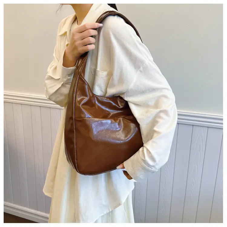 Silver Textured Large Capacity Shoulder Bag for Women — feature 21