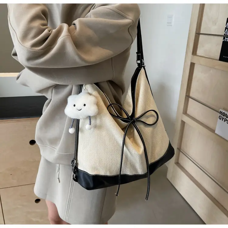 Women's White Stitched Shoulder Crossbody Bag — feature 18