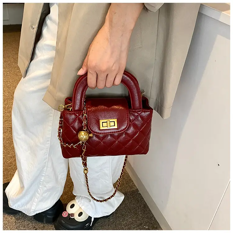Brown Quilted Chain Shoulder Bag for Women — feature 20