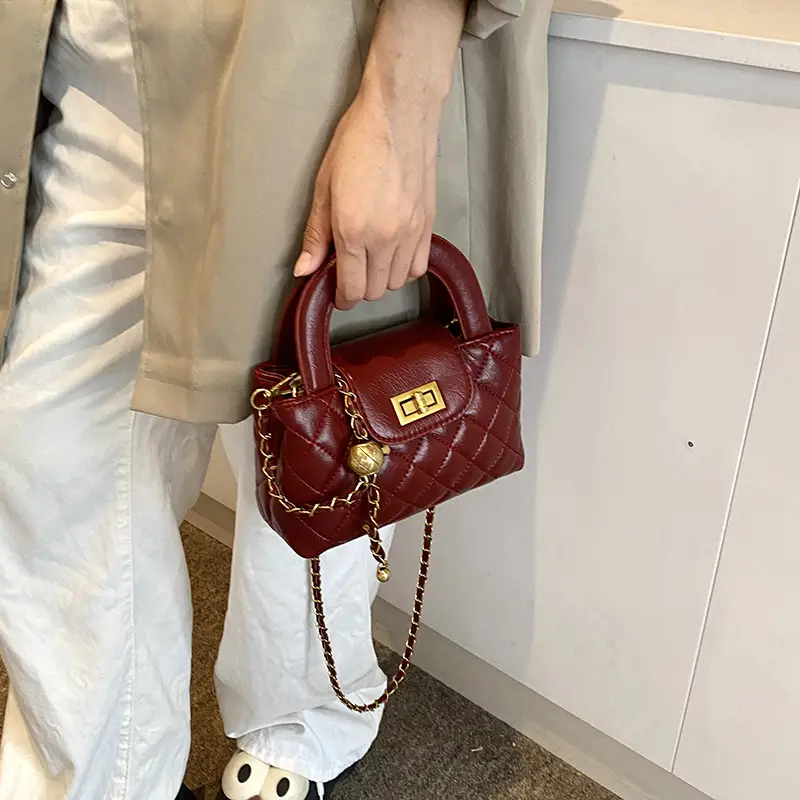 Brown Quilted Chain Shoulder Bag for Women - Image 2