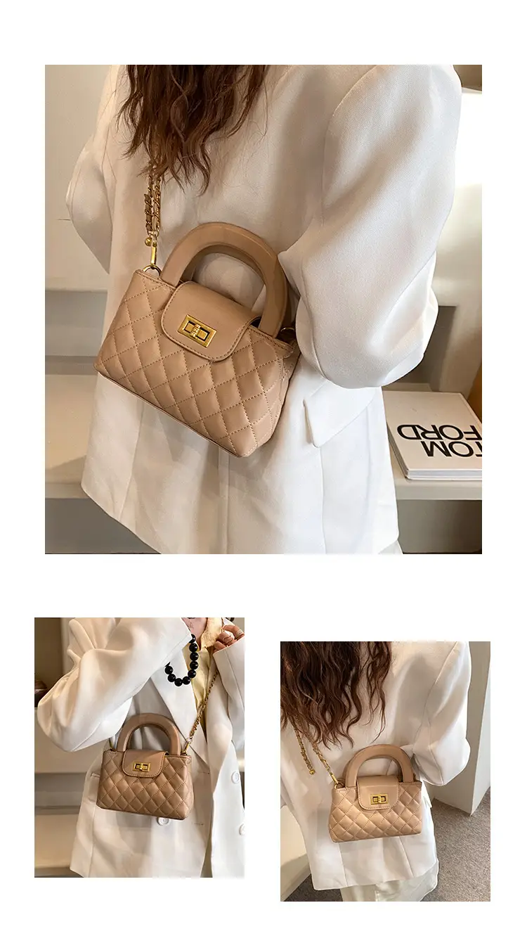 Women Quilted White Commuter Bag with Chain Strap — feature 6
