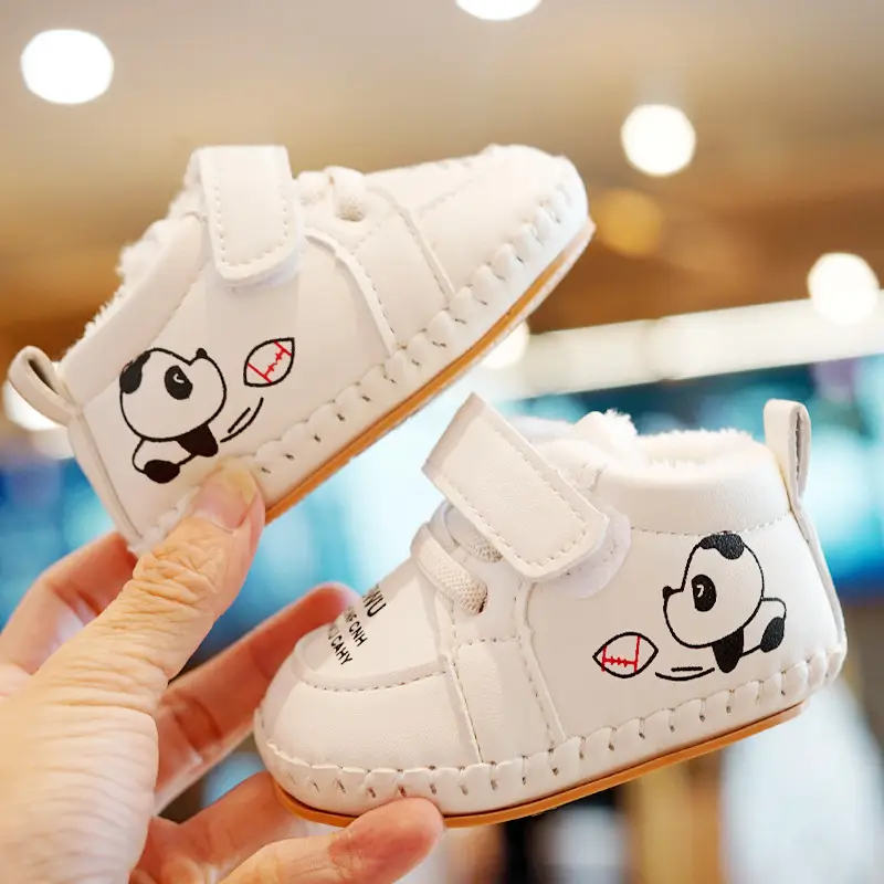 Baby Shoes White Fleece Lined Toddler 0-1 Yr Cartoon