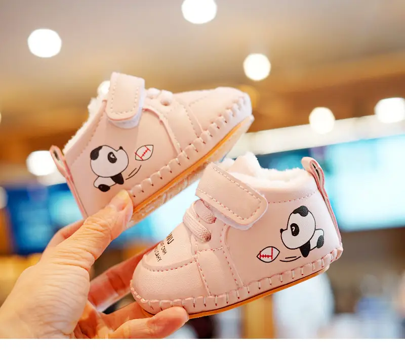 Baby Shoes White Fleece Lined Toddler 0-1 Yr Cartoon — feature 6