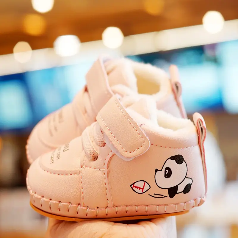 Baby Shoes White Fleece Lined Toddler 0-1 Yr Cartoon
