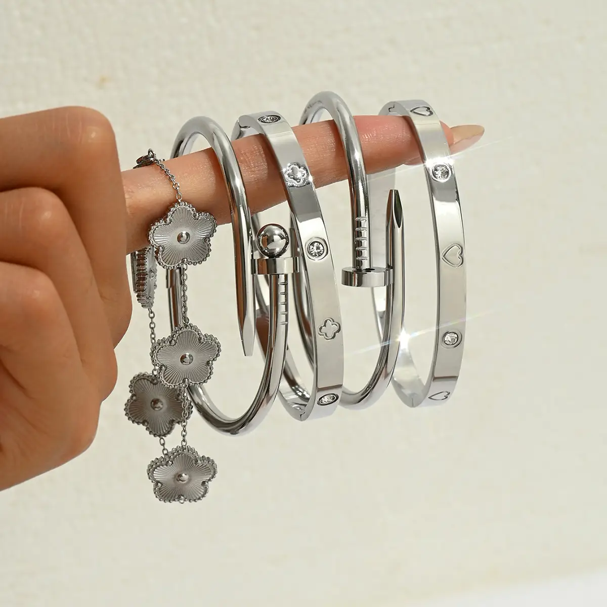 18K Gold Stainless Steel Bracelet with Crystal Accents — feature 6