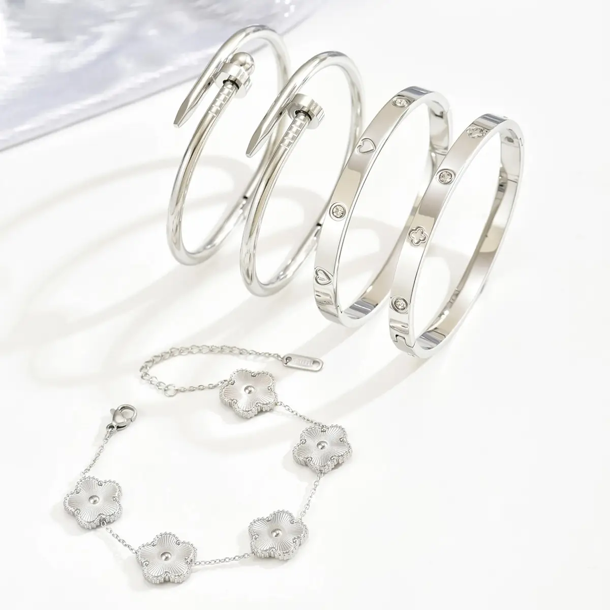 18K Gold Stainless Steel Bracelet with Crystal Accents — feature 7