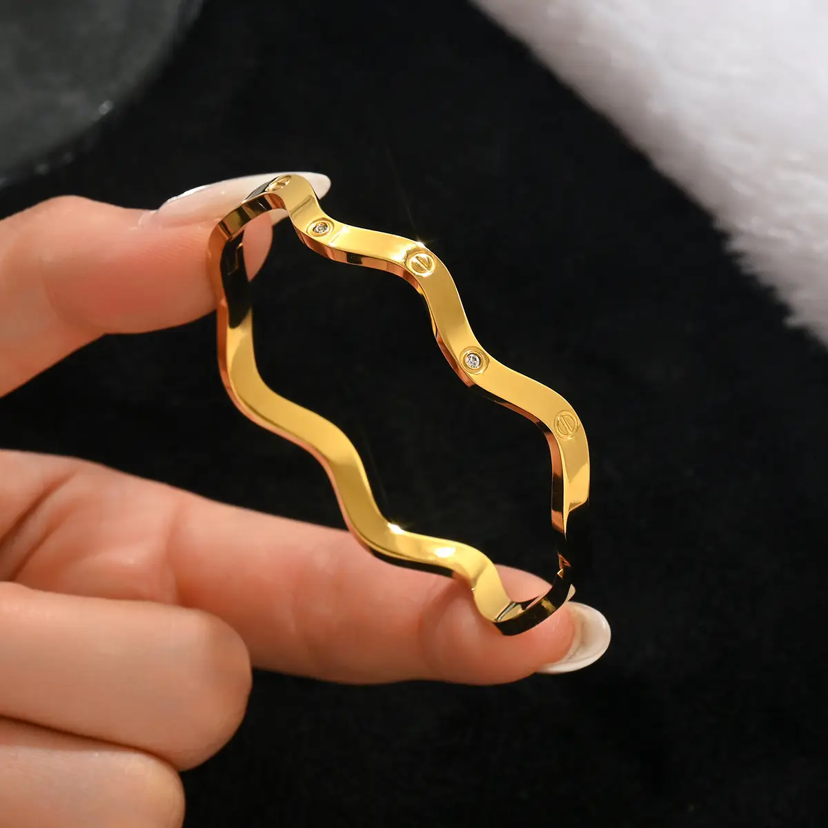 18K Gold Stainless Steel Bracelet with Crystal Accents - Image 103