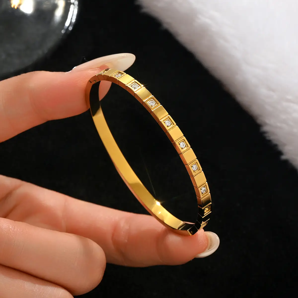 18K Gold Stainless Steel Bracelet with Crystal Accents - Image 107