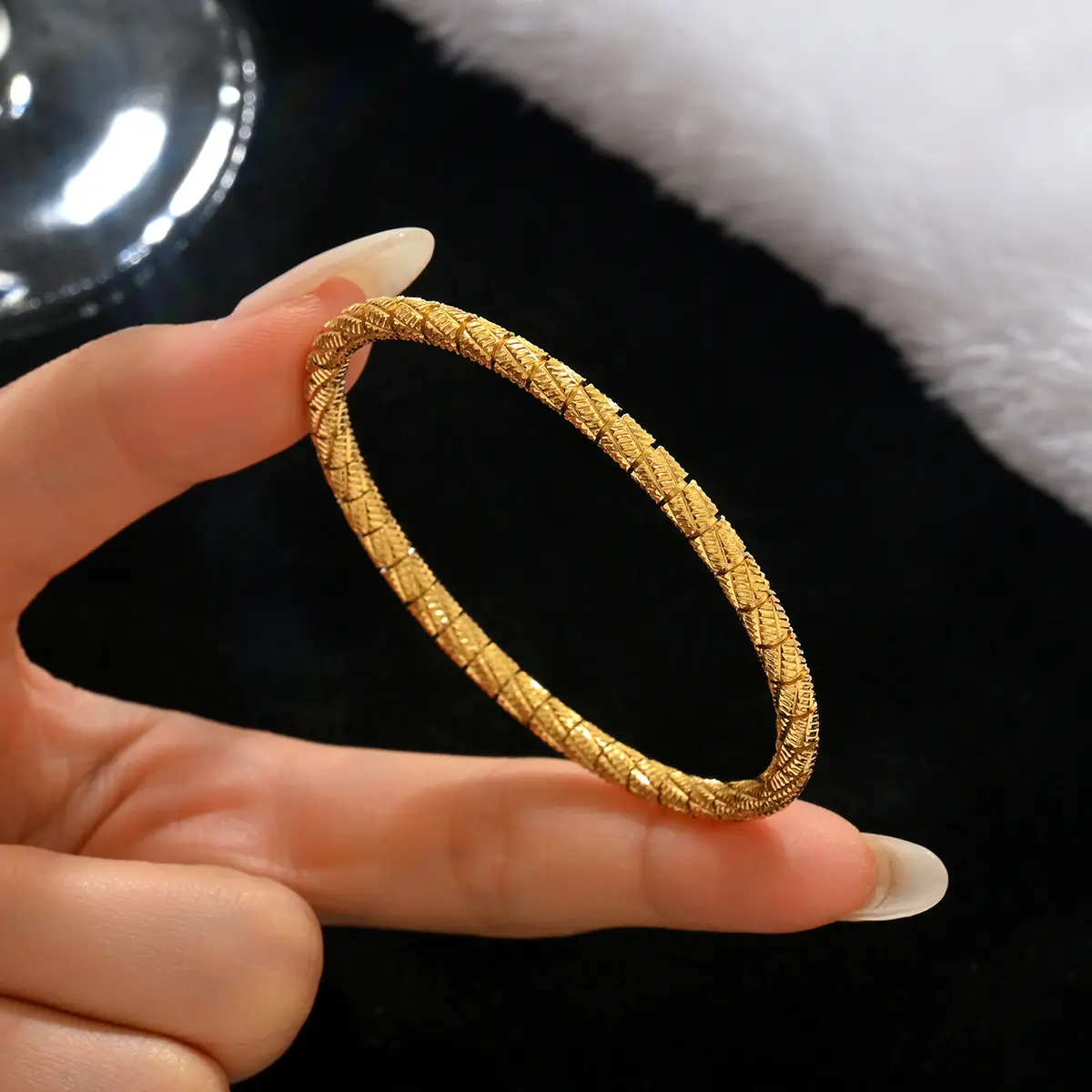 18K Gold Stainless Steel Bracelet with Crystal Accents - Image 108