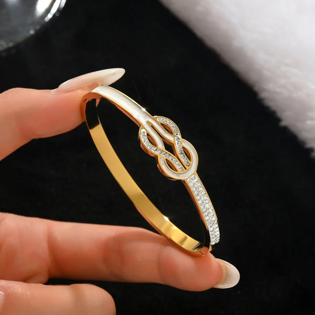 18K Gold Stainless Steel Bracelet with Crystal Accents - Image 130