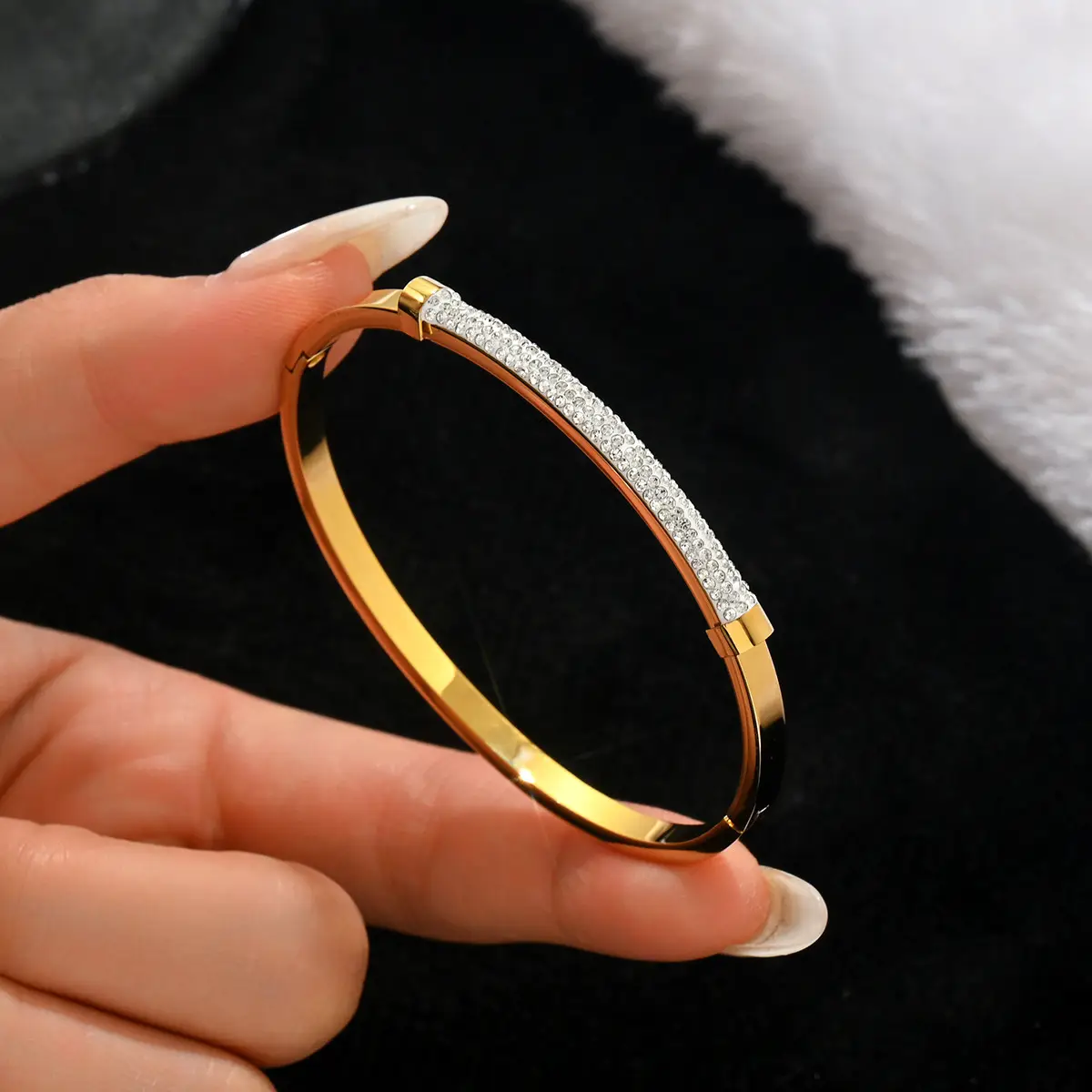 18K Gold Stainless Steel Bracelet with Crystal Accents - Image 141