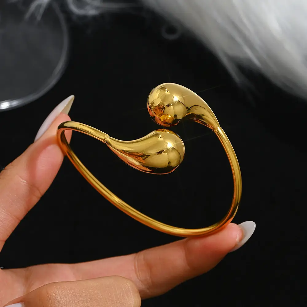 18K Gold Stainless Steel Bracelet with Crystal Accents - Image 27