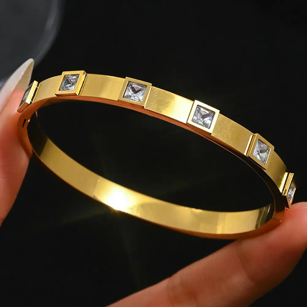 18K Gold Stainless Steel Bracelet with Crystal Accents - Image 31