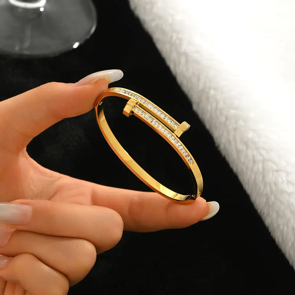 18K Gold Stainless Steel Bracelet with Crystal Accents - Image 77