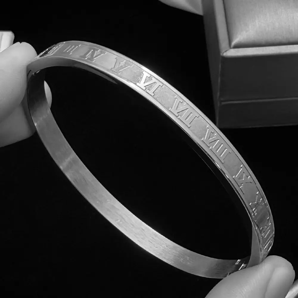 18K Gold Stainless Steel Bracelet with Crystal Accents - Image 92