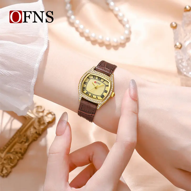 Women's Waterproof Barrel Square Quartz Watch with Diamonds - Image 17