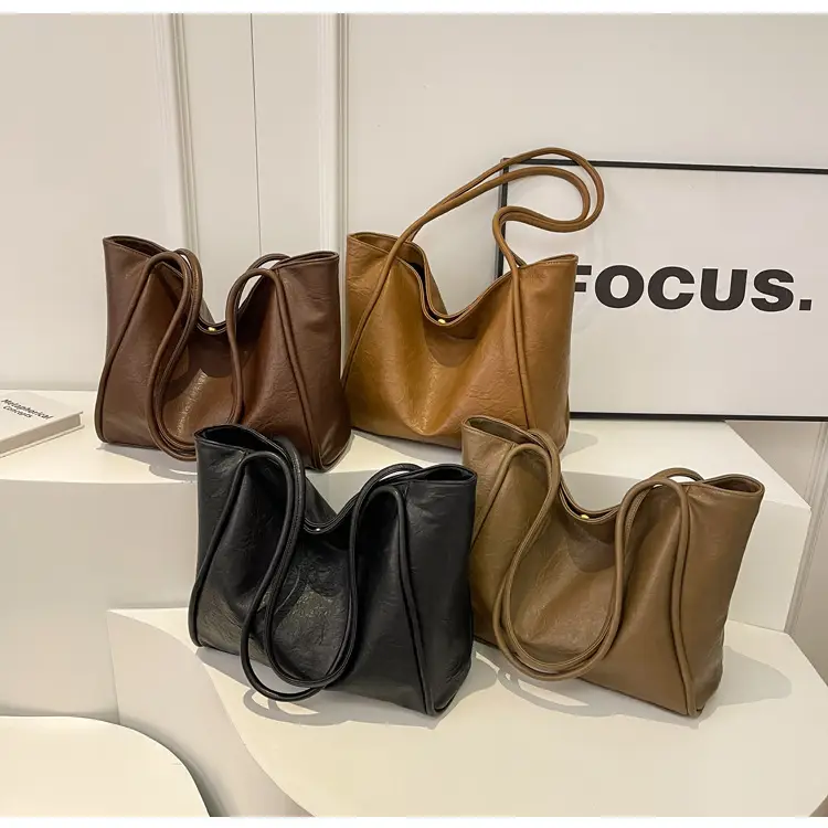 Women's Large Brown Leather Shoulder Bag 2024 — feature 7