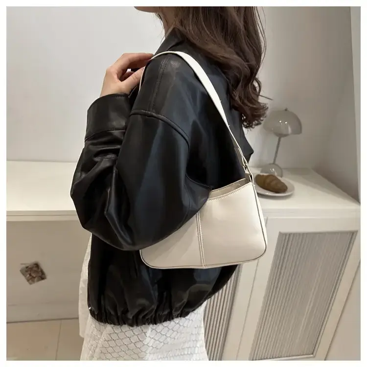 Black Shoulder Bag for Women, Large Capacity, Casual Western Style — feature 11
