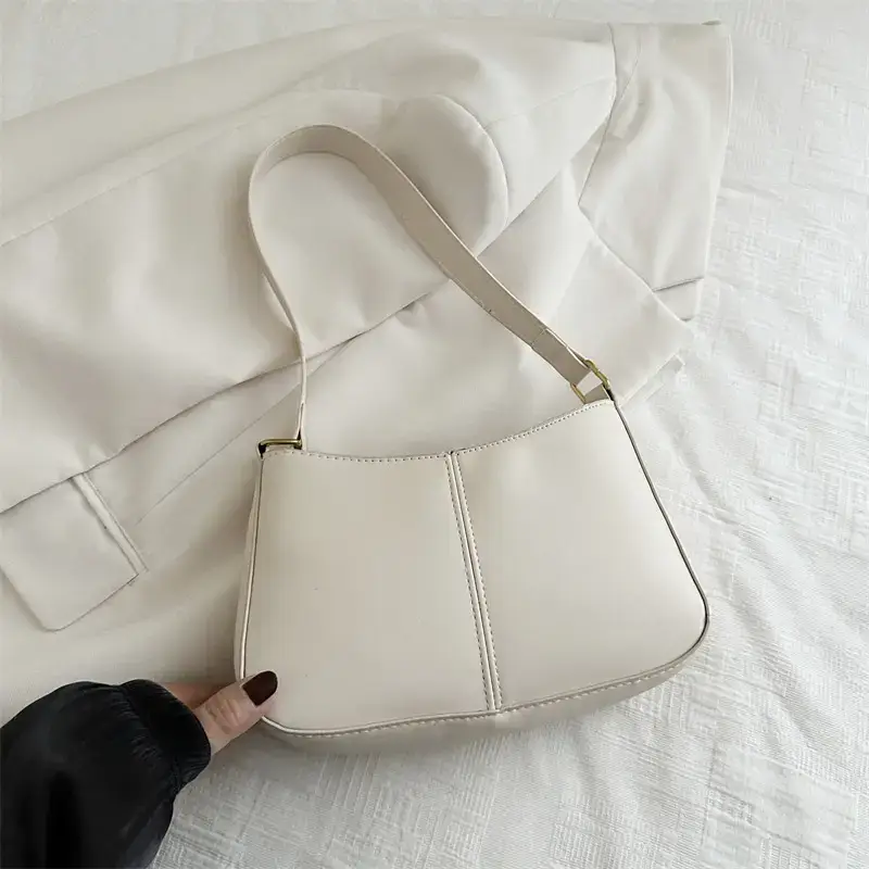 Black Shoulder Bag for Women, Large Capacity, Casual Western Style - Image 2