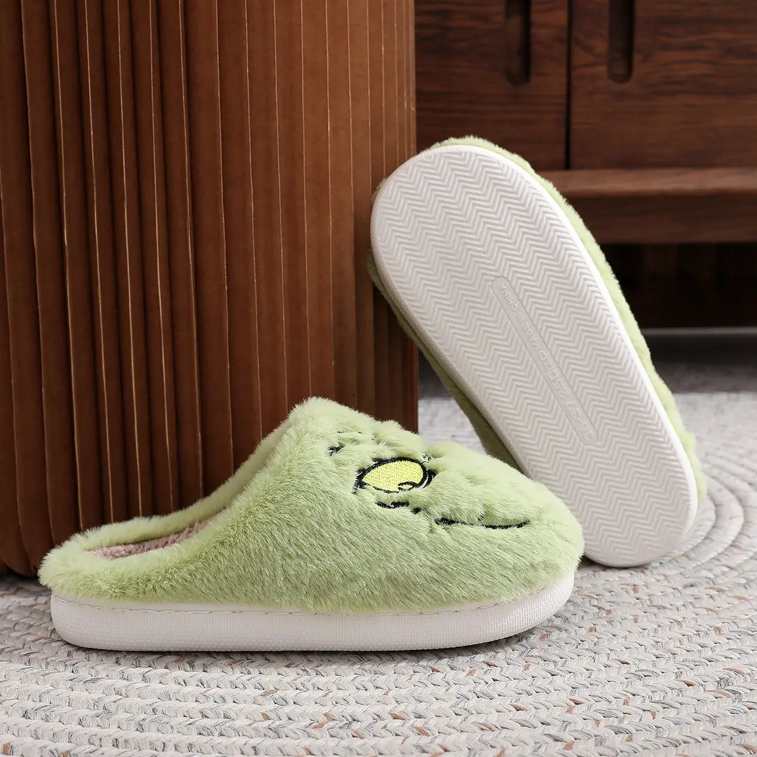 Cross-border Amazon Green Hair Monster Grinch Christmas Cotton Slippers for Men and Women Home Winter Warm Indoor Hair Slippers