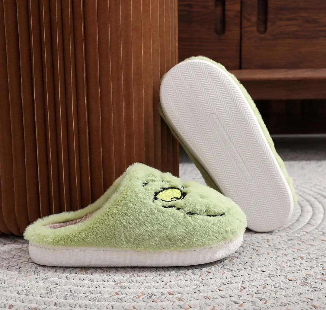 Cross-border Amazon Green Hair Monster Grinch Christmas Cotton Slippers for Men and Women Home Winter Warm Indoor Hair Slippers — feature 5