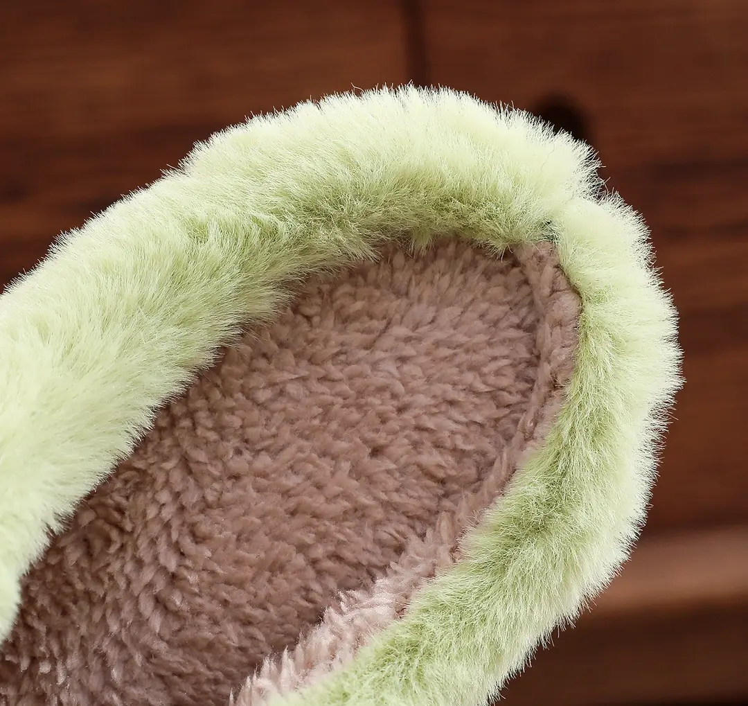 Cross-border Amazon Green Hair Monster Grinch Christmas Cotton Slippers for Men and Women Home Winter Warm Indoor Hair Slippers — feature 8