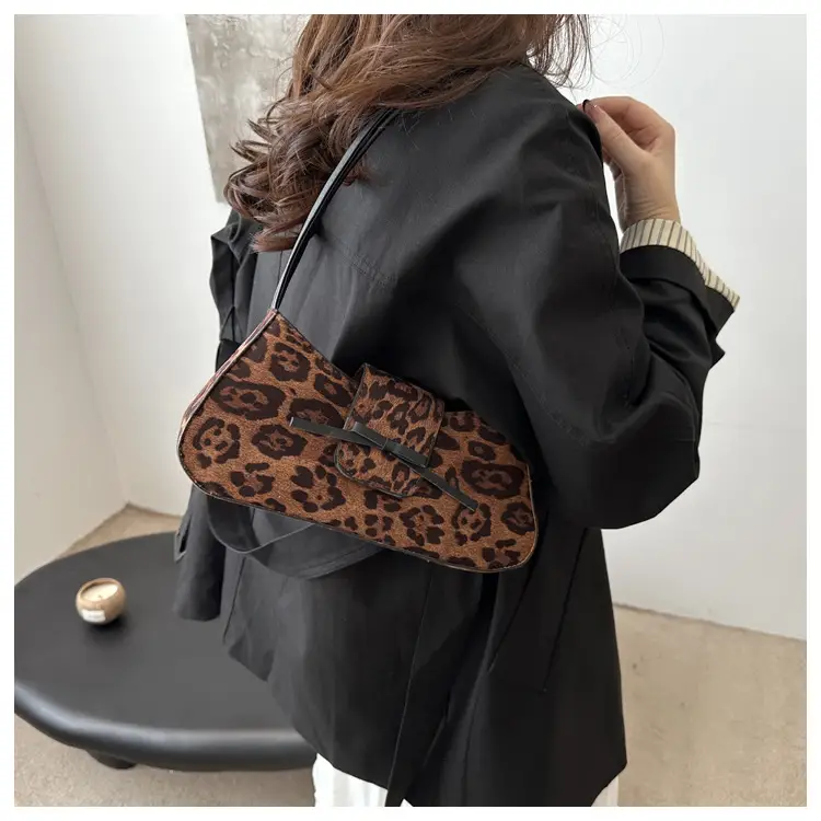 Korean Style Bow Bag for Girls Brown Shoulder Commuter — feature 10