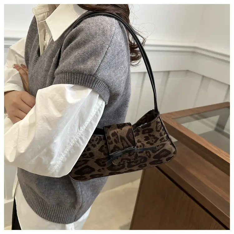 Korean Style Bow Bag for Girls Brown Shoulder Commuter — feature 16