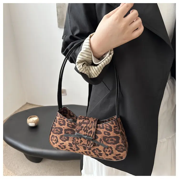 Korean Style Bow Bag for Girls Brown Shoulder Commuter — feature 9