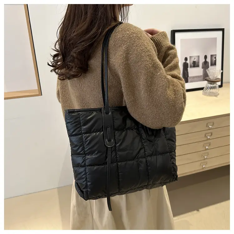 Black Cotton Padded Shoulder Bag Large Capacity — feature 17