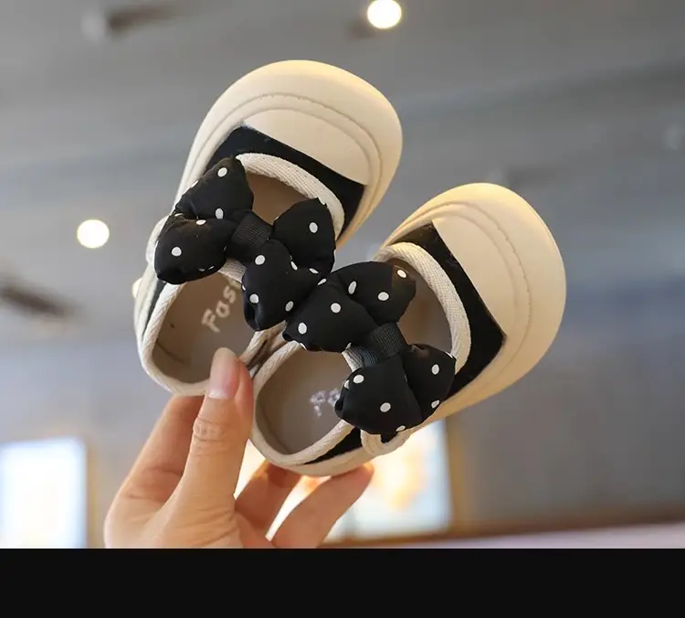 Baby Girls Princess Shoes White Polka Dot One Year Old — feature 10