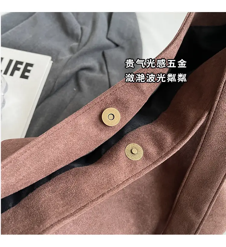 Black Large Capacity Commuter Tote Bag — feature 4