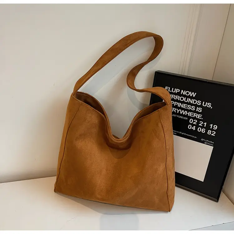 Black Large Capacity Commuter Tote Bag