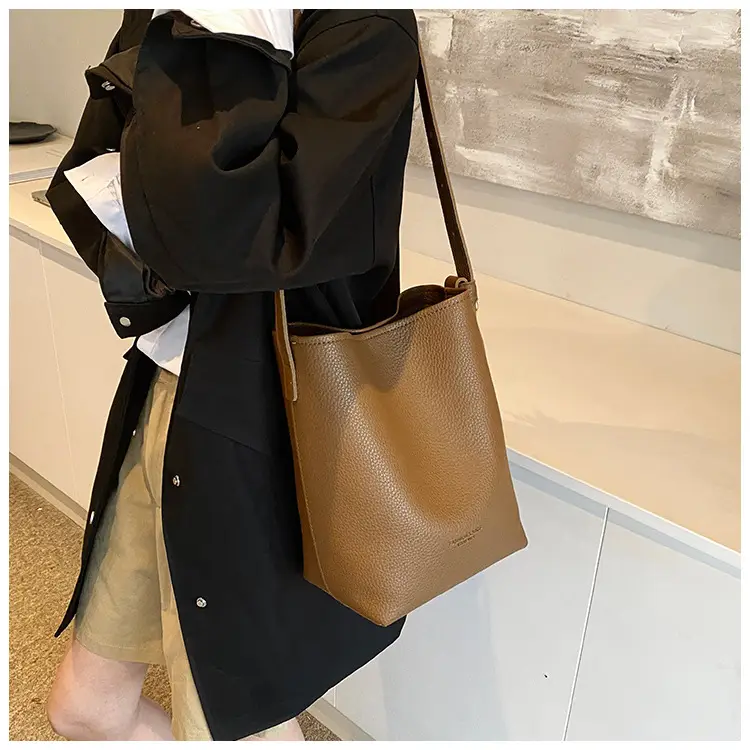2025 Women's Soft Leather Bucket Bag Single Shoulder Crossbody Set — feature 21