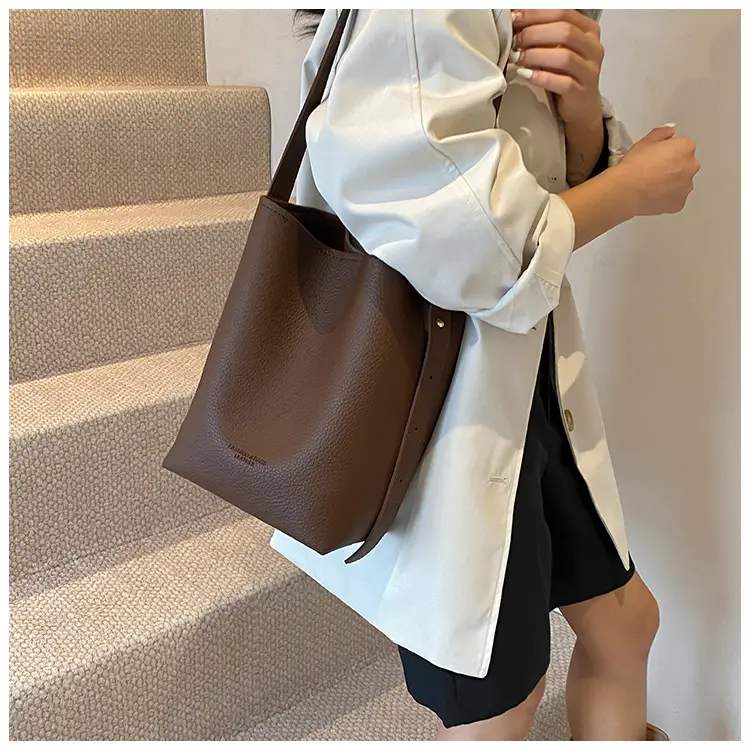 2025 Women's Soft Leather Bucket Bag Single Shoulder Crossbody Set — feature 29