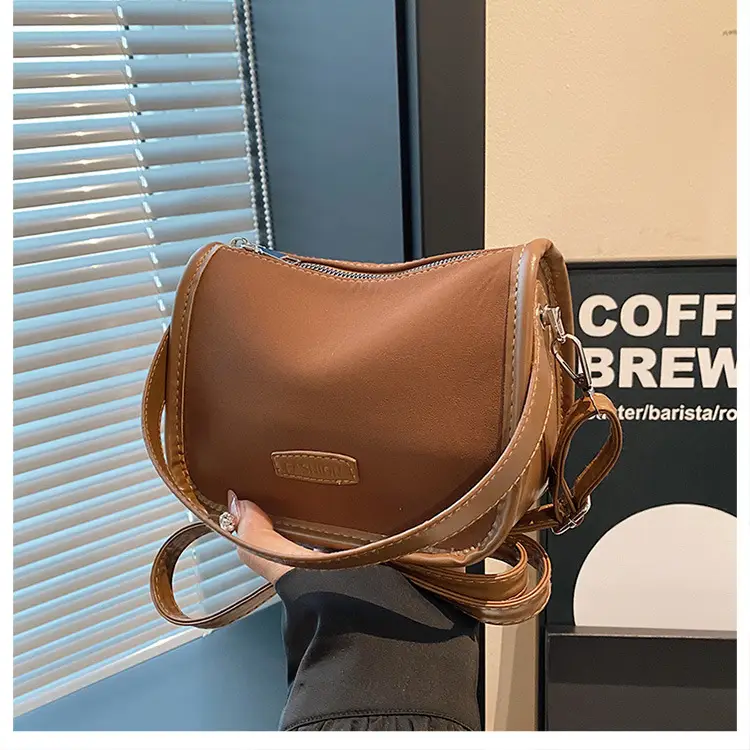 Crossbody Bag Women New High-end Retro Maillard Color — feature 14