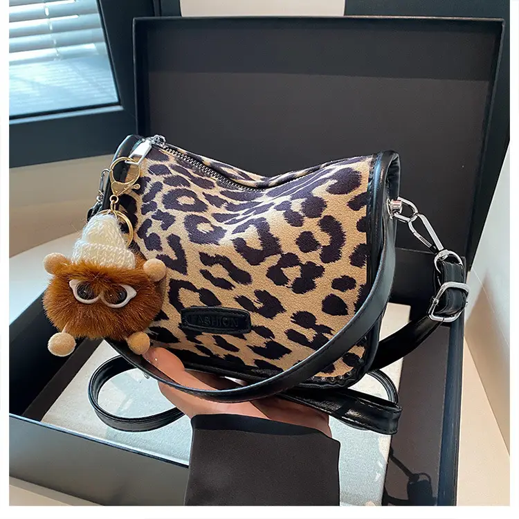 Crossbody Bag Women New High-end Retro Maillard Color — feature 25