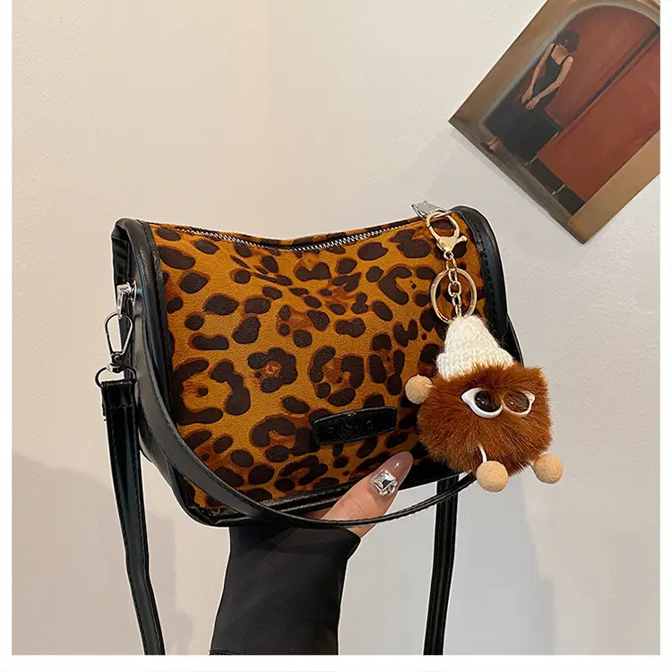 Crossbody Bag Women New High-end Retro Maillard Color — feature 42
