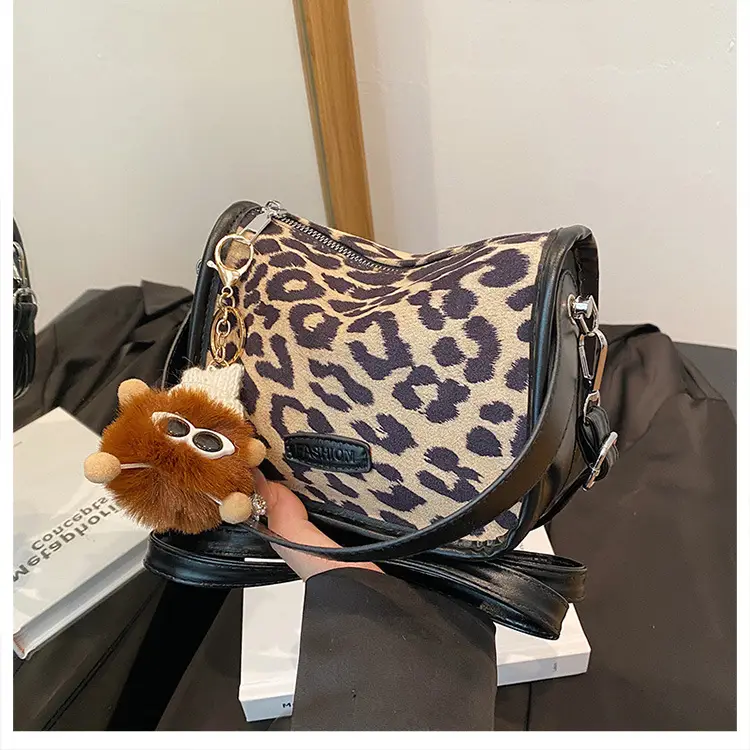 Crossbody Bag Women New High-end Retro Maillard Color — feature 47