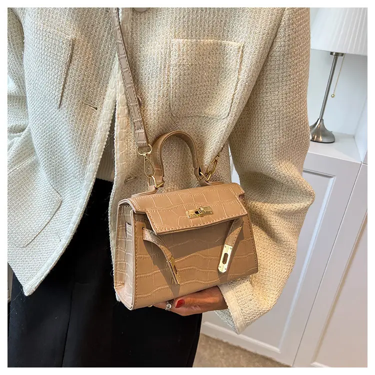 White Croc Leather Shoulder Bag for Women 2024 — feature 14
