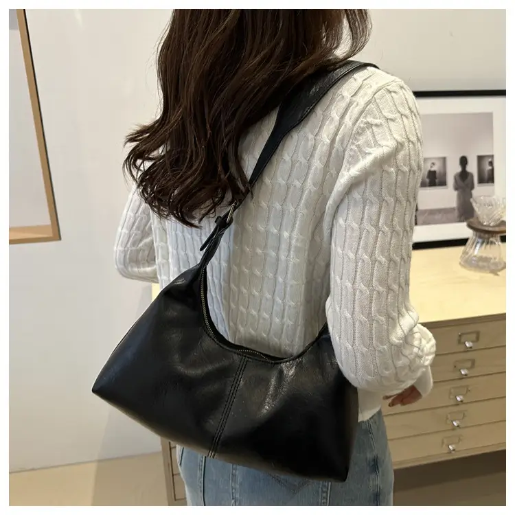 Vintage PU Leather Shoulder Bag Tan 2024 — feature 16