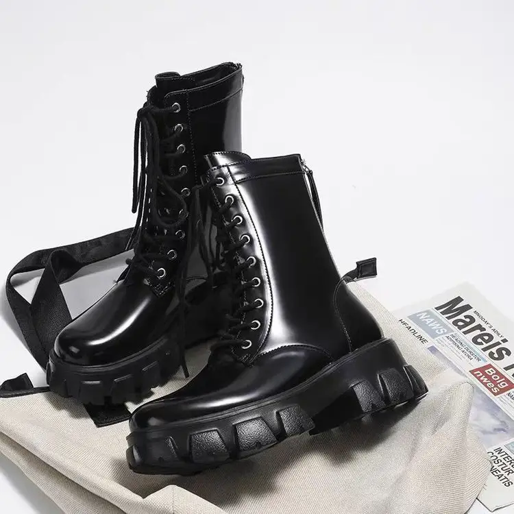 Women's Black Heavy Heel Lace-Up Boots 2024 — feature 1