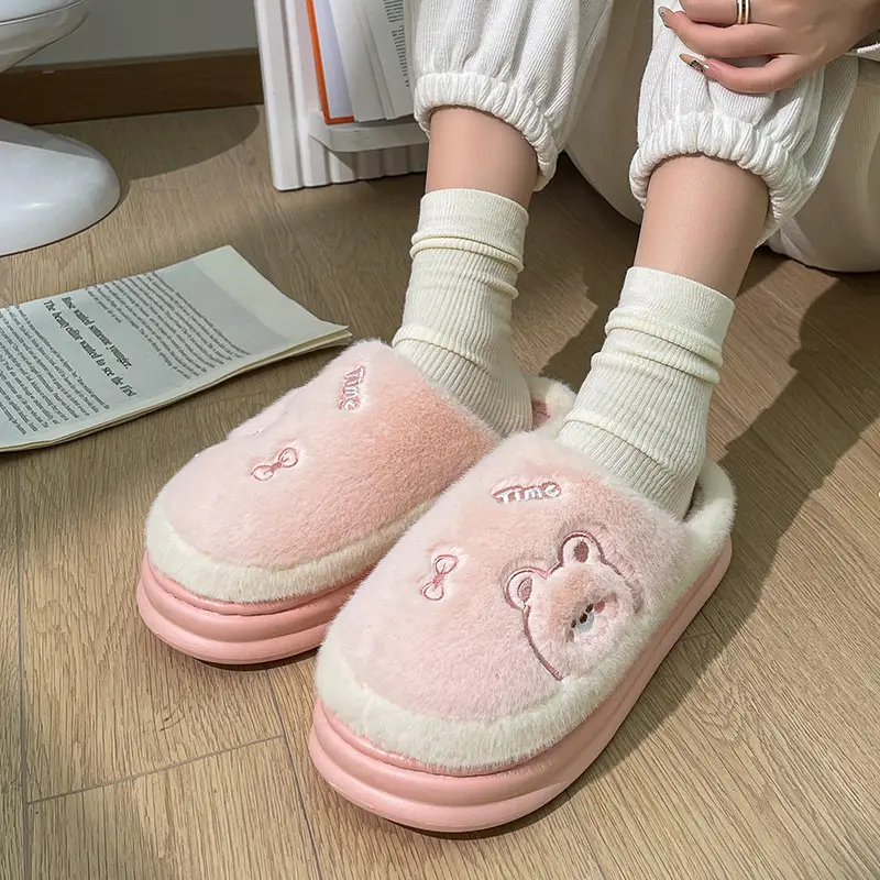 Cotton slippers women's winter indoor home warm fluffy slippers autumn and winter thick-soled non-slip household cotton shoes men's wholesale - Image 4